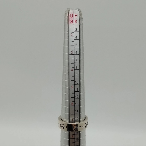 EUC GUCCI GHOST RING IN SIZE 7 with dust bag - Picture 5 of 6